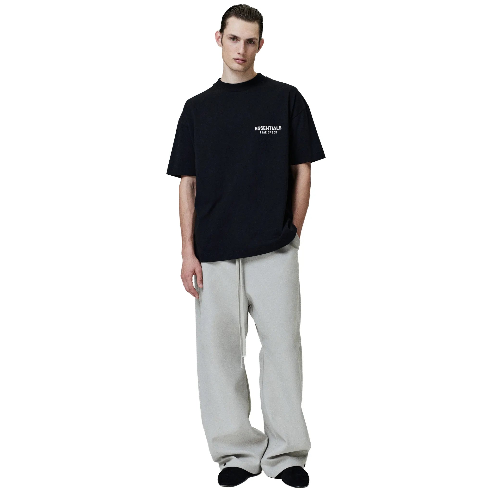 Model Front View of fear of god essentials classic jet black t shirt 125as254190f